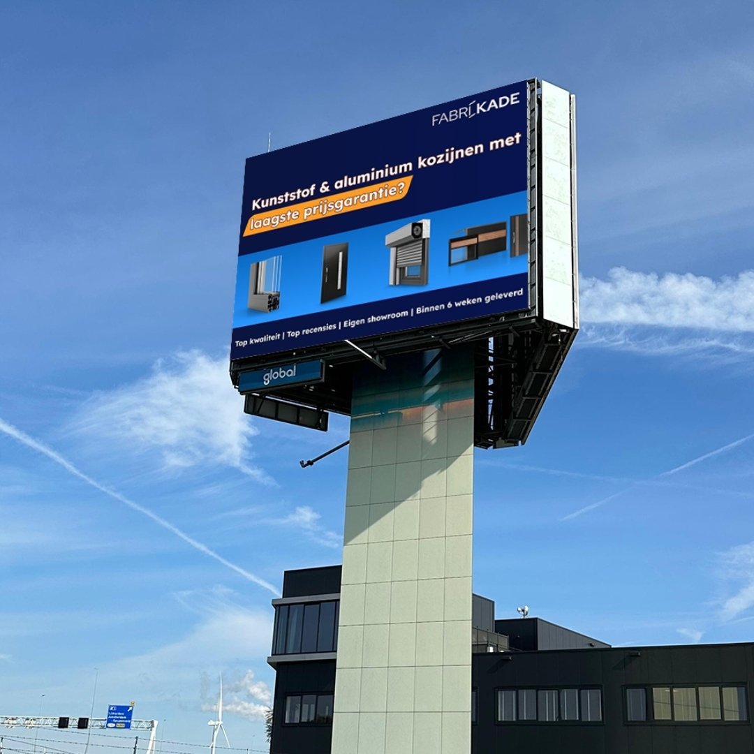 Fabrikade op reclamemast langs A5 Amsterdam